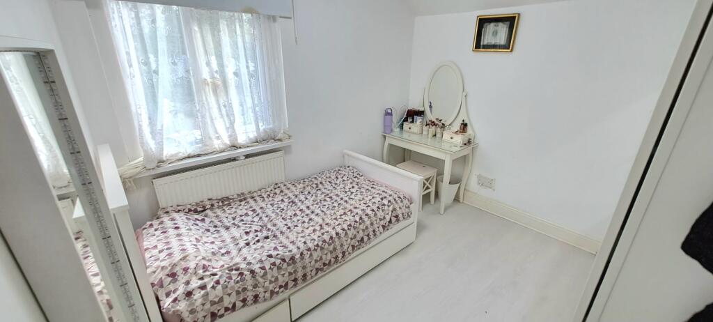 Additional property image - Newport Road, Cardiff, CF24