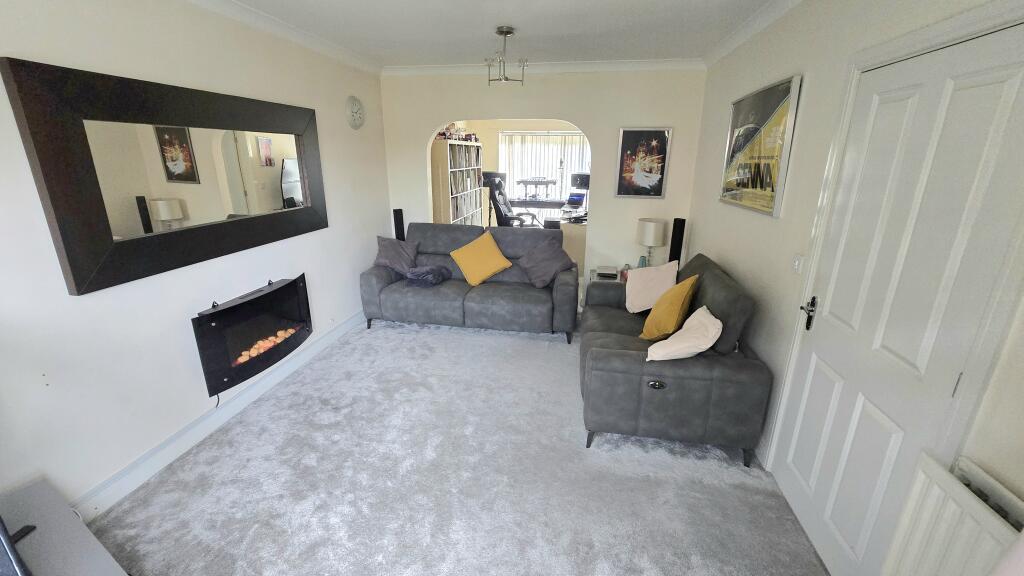 Additional property image - Page Drive, Cardiff, CF24