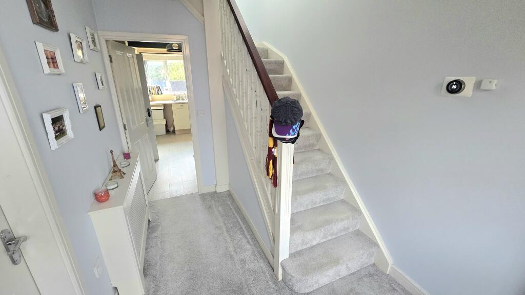 Additional property image - Page Drive, Cardiff, CF24