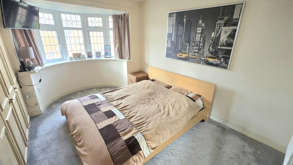 Additional property image - Page Drive, Cardiff, CF24