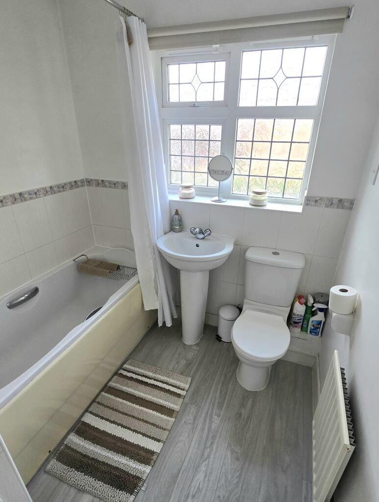 Additional property image - Page Drive, Cardiff, CF24
