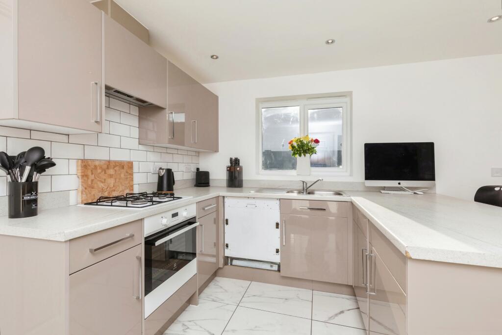 Additional property image - Cheers Drive, Bristol, BS5