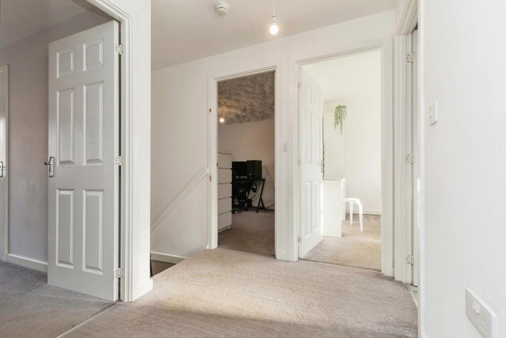 Additional property image - Cheers Drive, Bristol, BS5