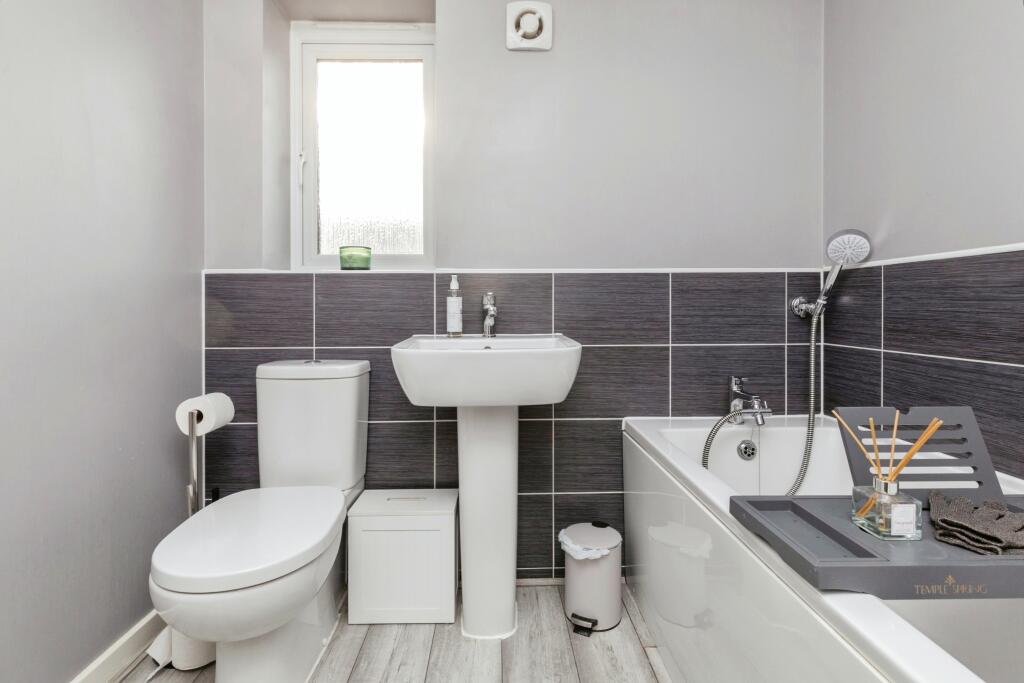 Additional property image - Cheers Drive, Bristol, BS5