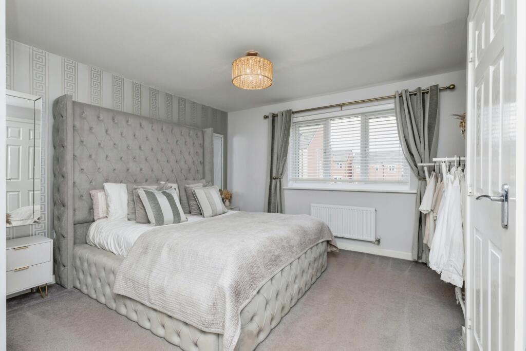 Additional property image - Cheers Drive, Bristol, BS5