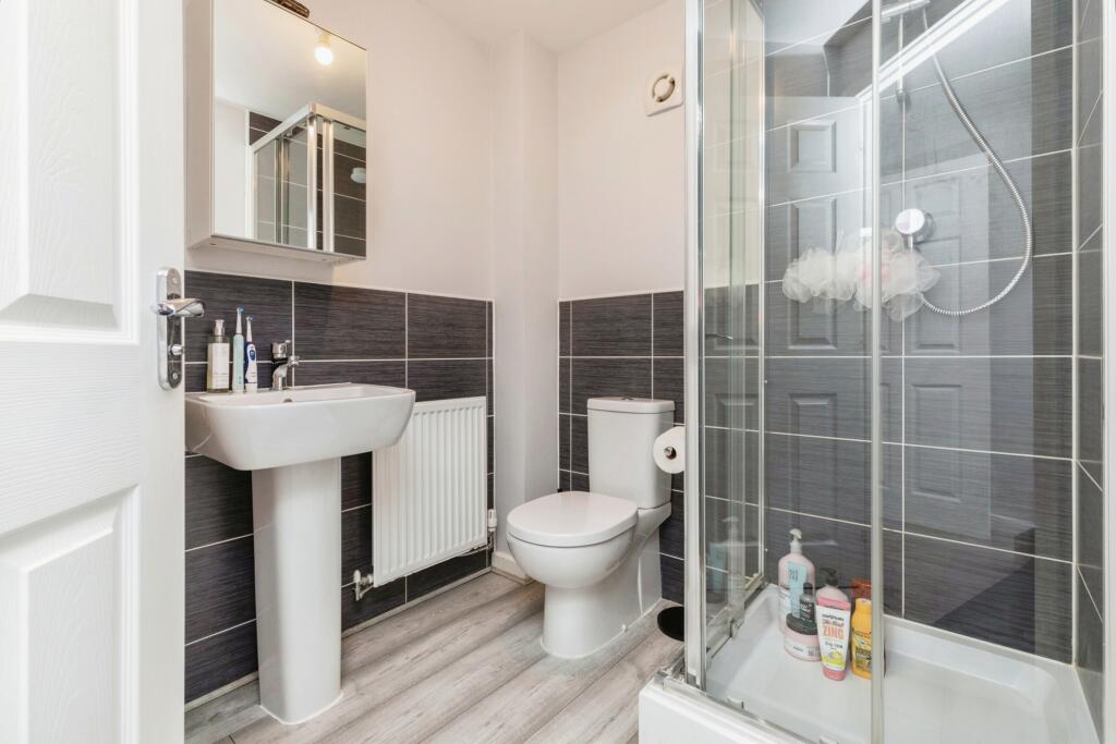 Additional property image - Cheers Drive, Bristol, BS5
