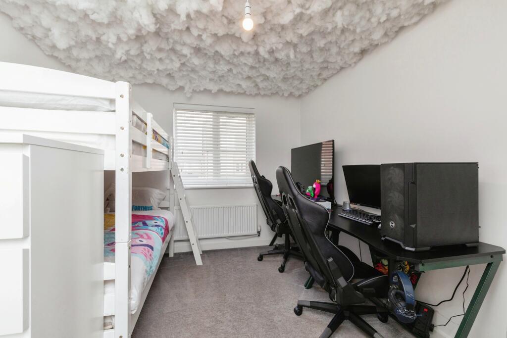 Additional property image - Cheers Drive, Bristol, BS5