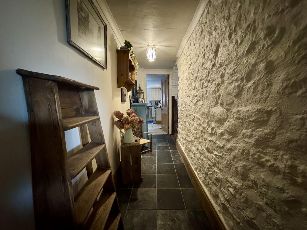 Additional property image - Waterloo Road, Shepton Mallet, BA4
