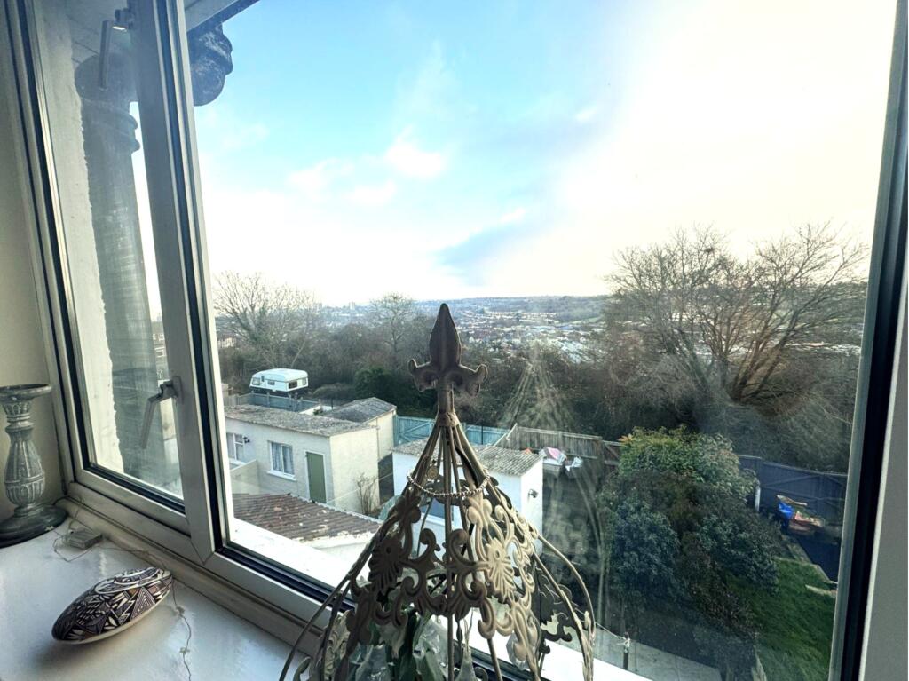Additional property image - Ilchester Crescent, Bristol, BS13