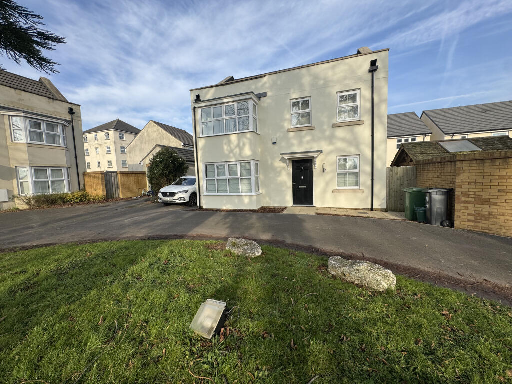 Additional property image - Oak Leaze, Bristol, BS34