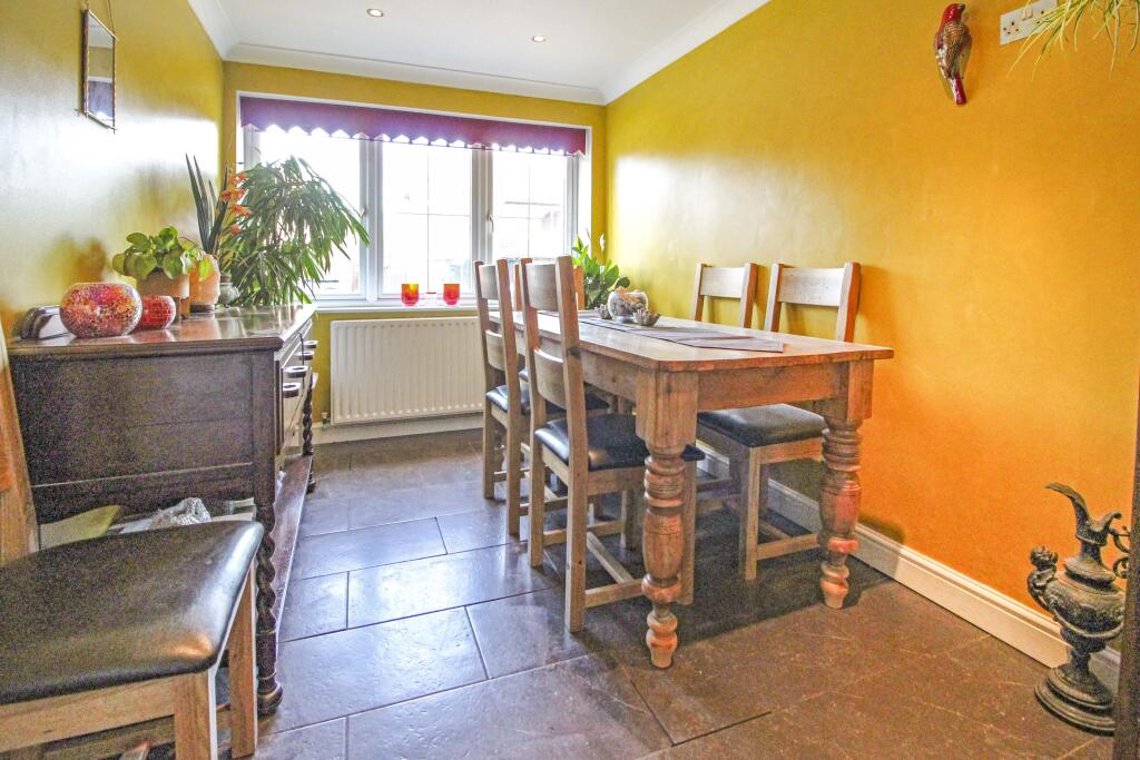 Additional property image - Otter Close, Redditch, B98
