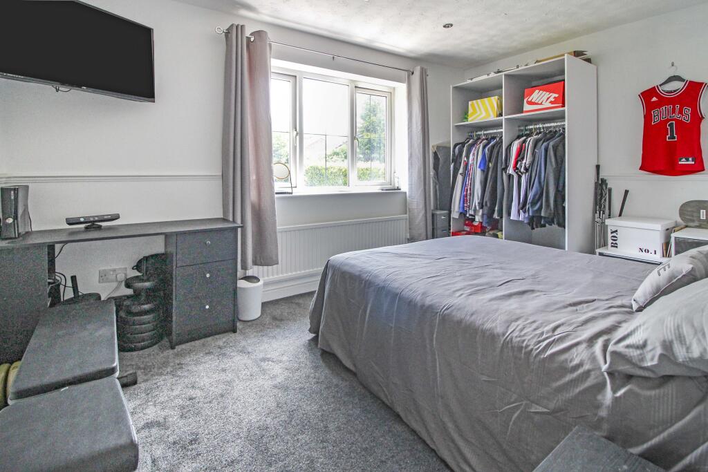 Additional property image - Otter Close, Redditch, B98