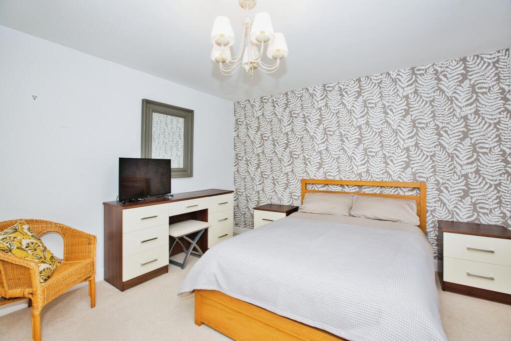 Additional property image - Great Mead, Yeovil, BA21