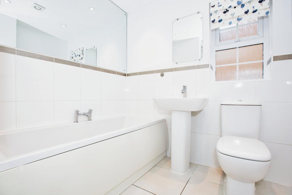 Additional property image - Great Mead, Yeovil, BA21