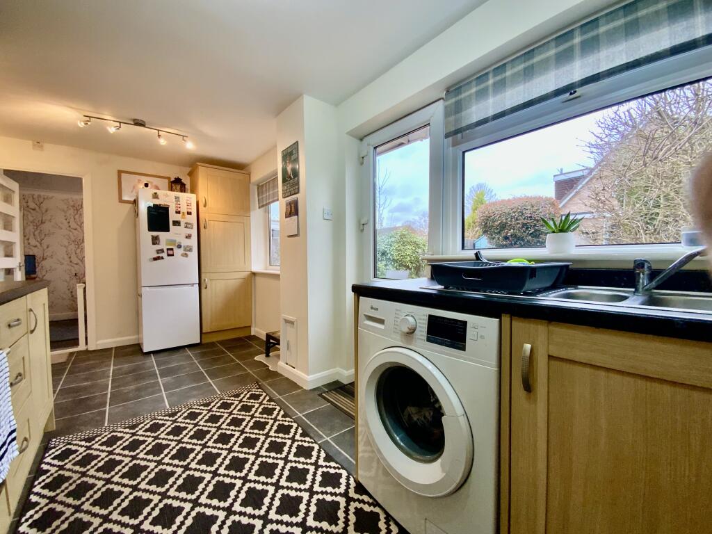 Additional property image - Cherington Close, Redditch, B98