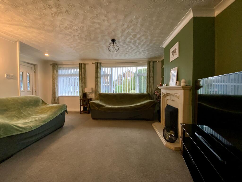 Additional property image - Cherington Close, Redditch, B98