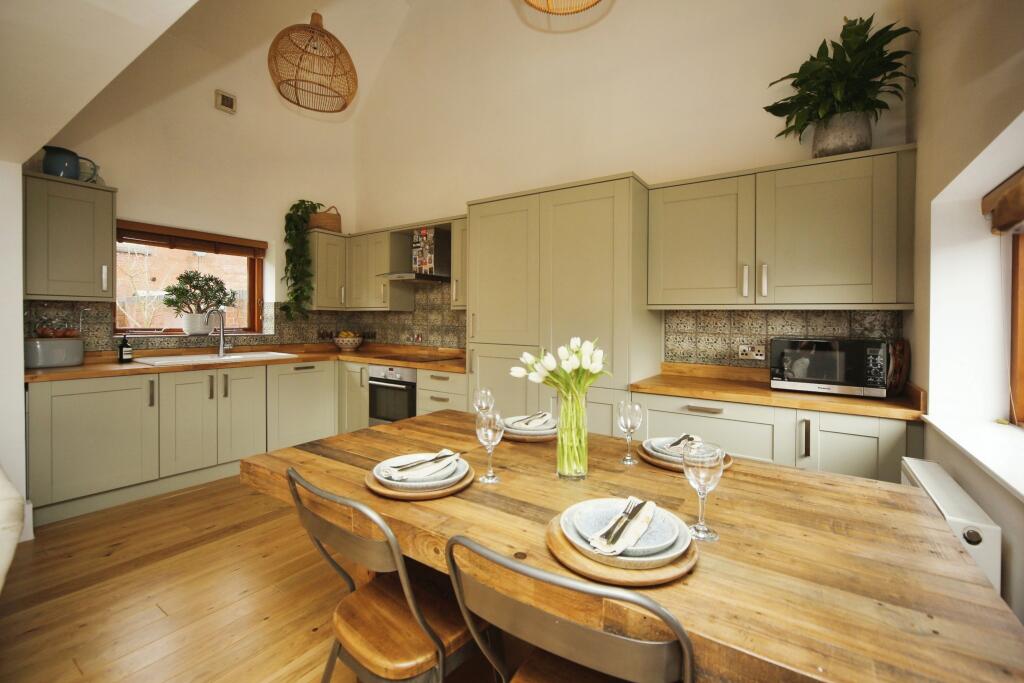 Additional property image - Gorcott Hill, Redditch, B98