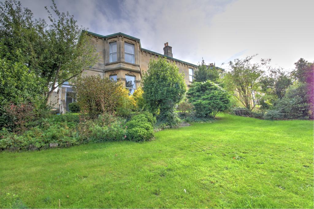 2 bedroom flat for sale in Wells Road, Bath, BA2