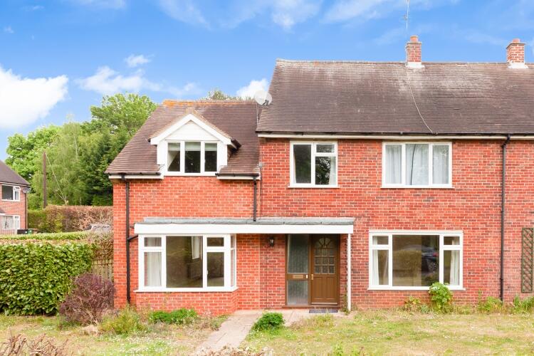 Main image of property: Courtiers Green Clifton Hampden OX14