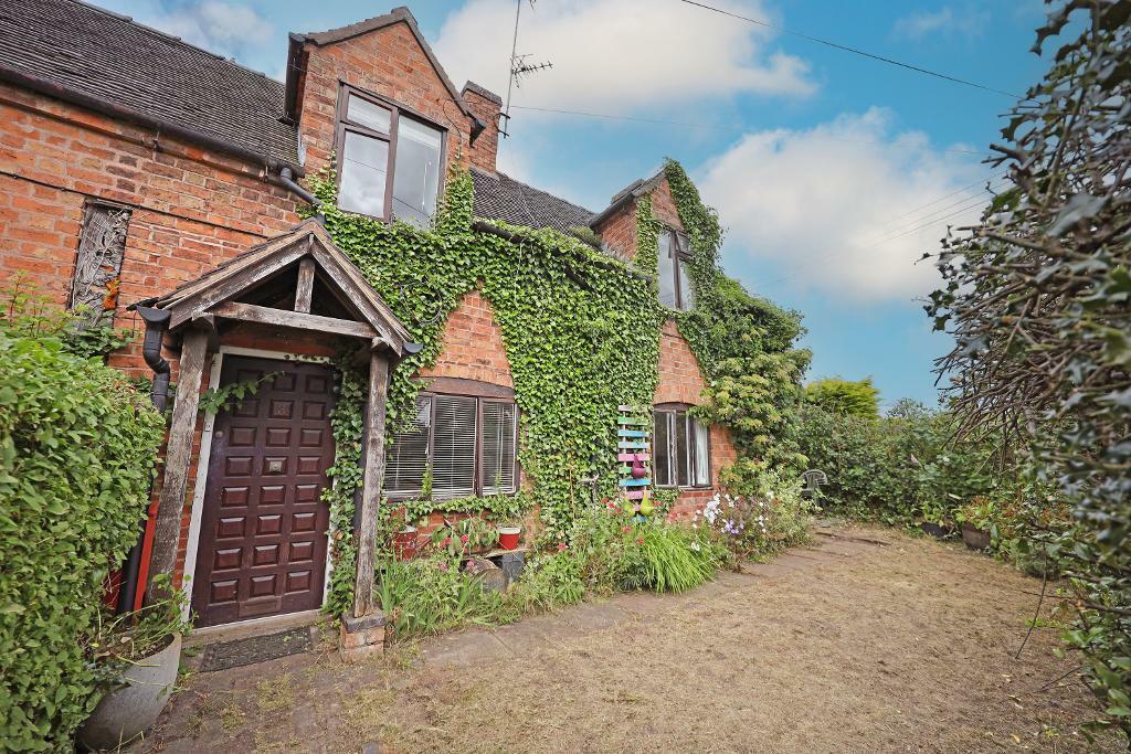 3 bedroom character property for sale in Mount Pleasant, Derrington, Stafford, Staffordshire