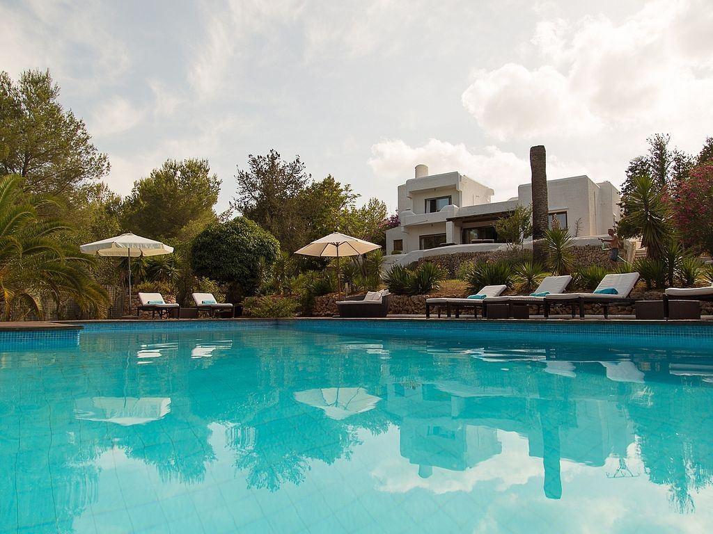 4 bedroom villa for sale in Siesta, Balearic Islands, Spain