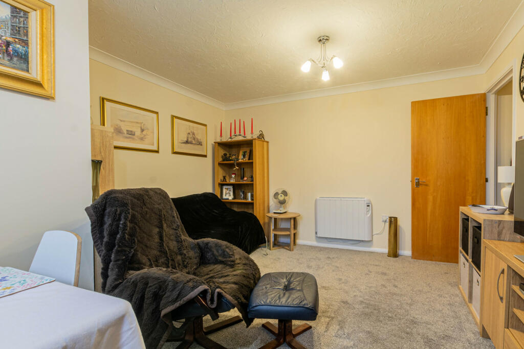 Additional property image - Ipswich Road, Colchester, CO4