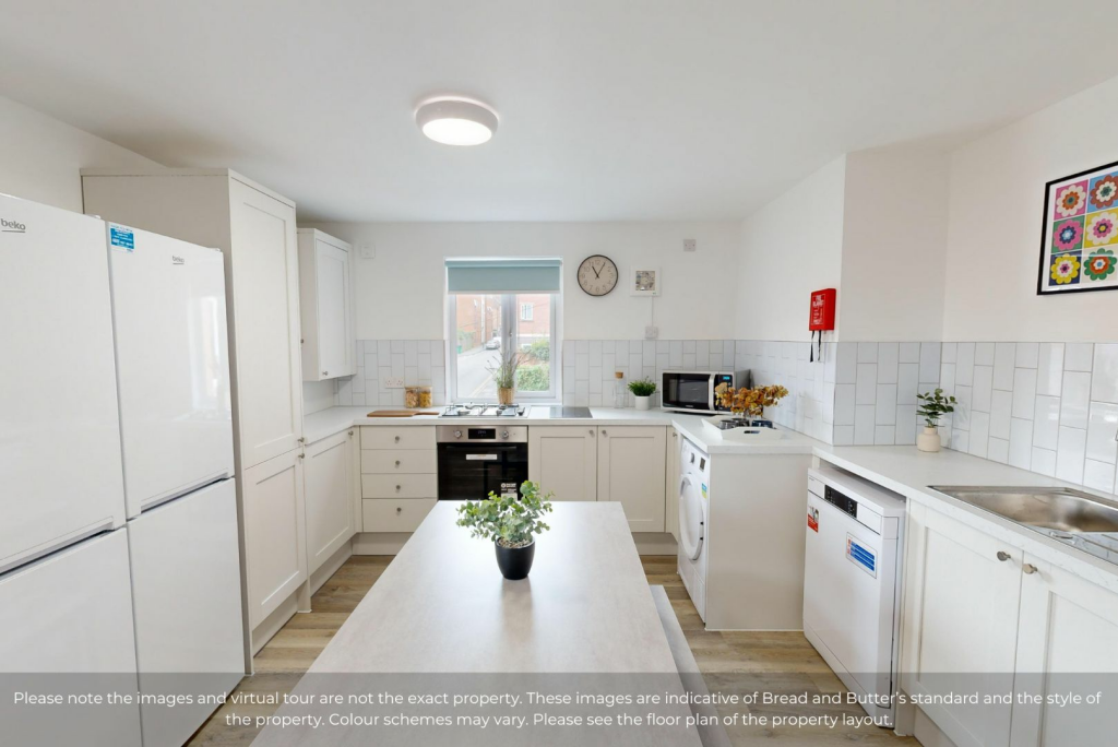 Additional property image - Flat 5, 1 Mark Lane BS1 5DG