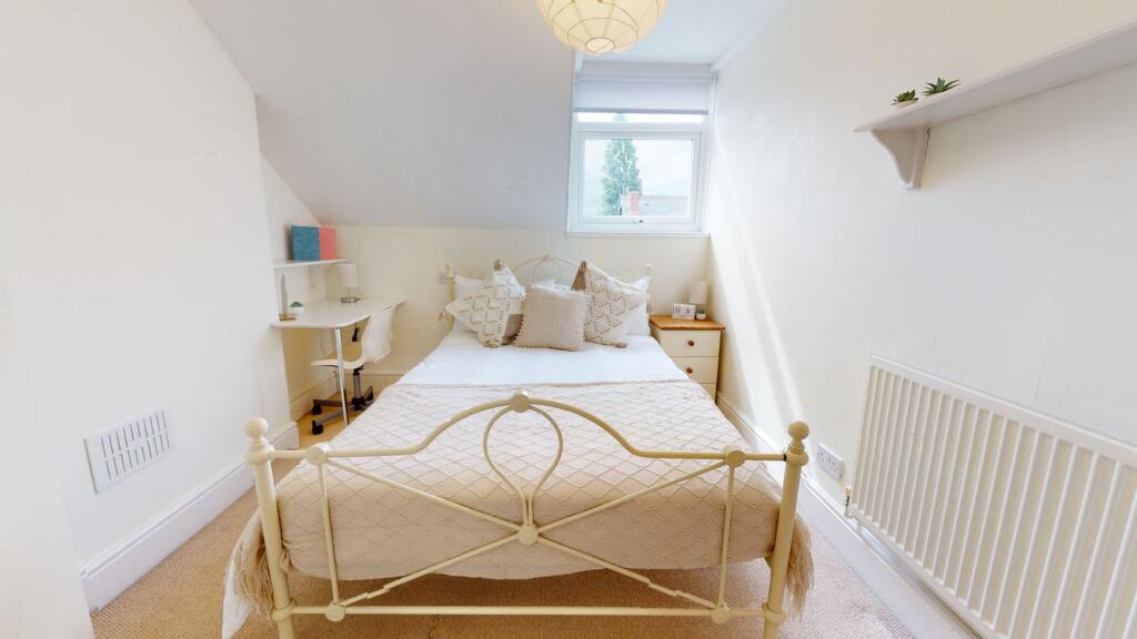 Additional property image - 33b, Gillott Road B16 0EU