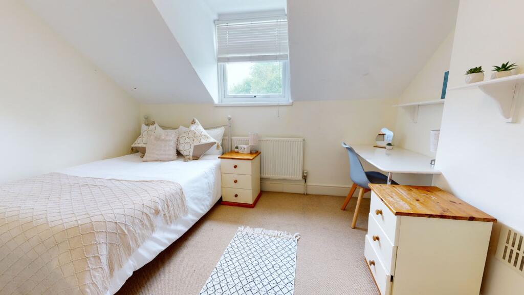 Additional property image - 33b, Gillott Road B16 0EU