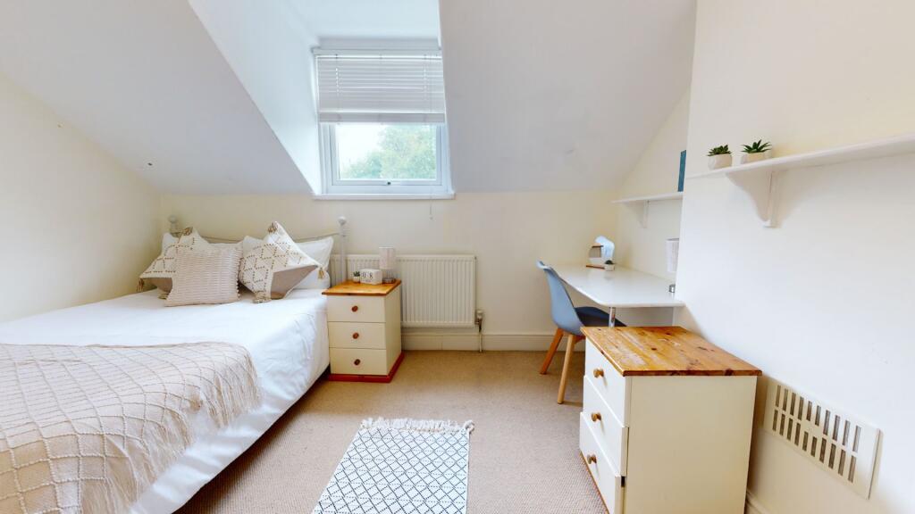 Additional property image - 33b, Gillott Road B16 0EU