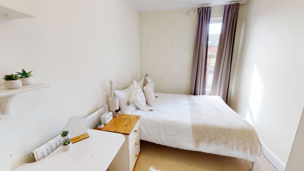 Additional property image - 33b, Gillott Road B16 0EU