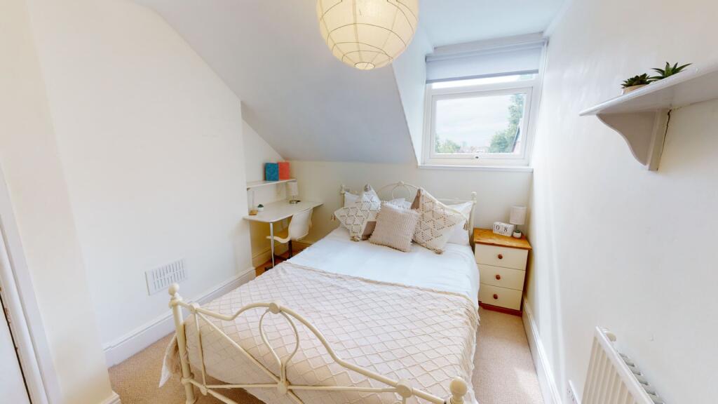 Additional property image - 33b, Gillott Road B16 0EU
