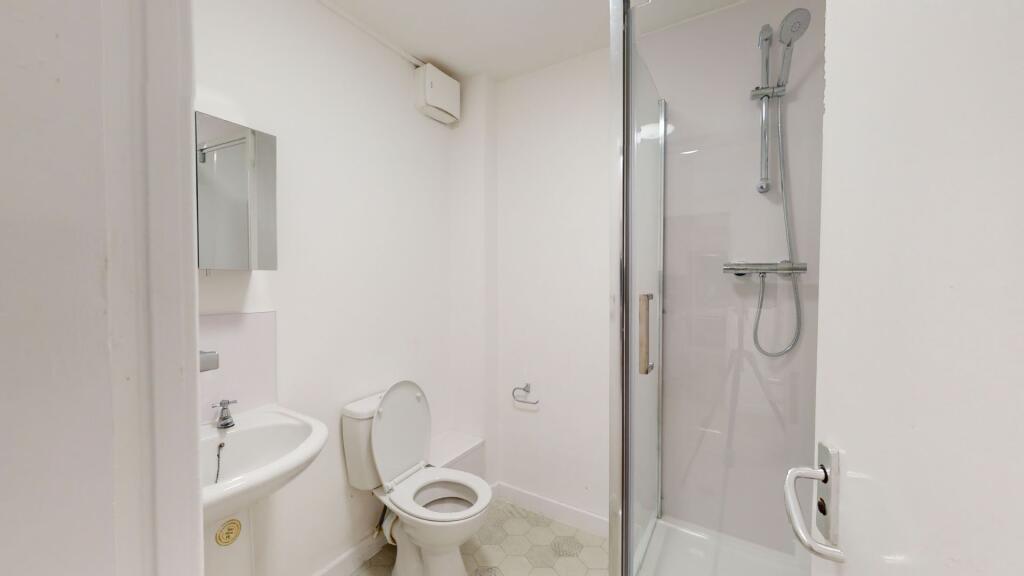 Main image of property: Flat A, 21, Moorland Avenue LS6 1AP