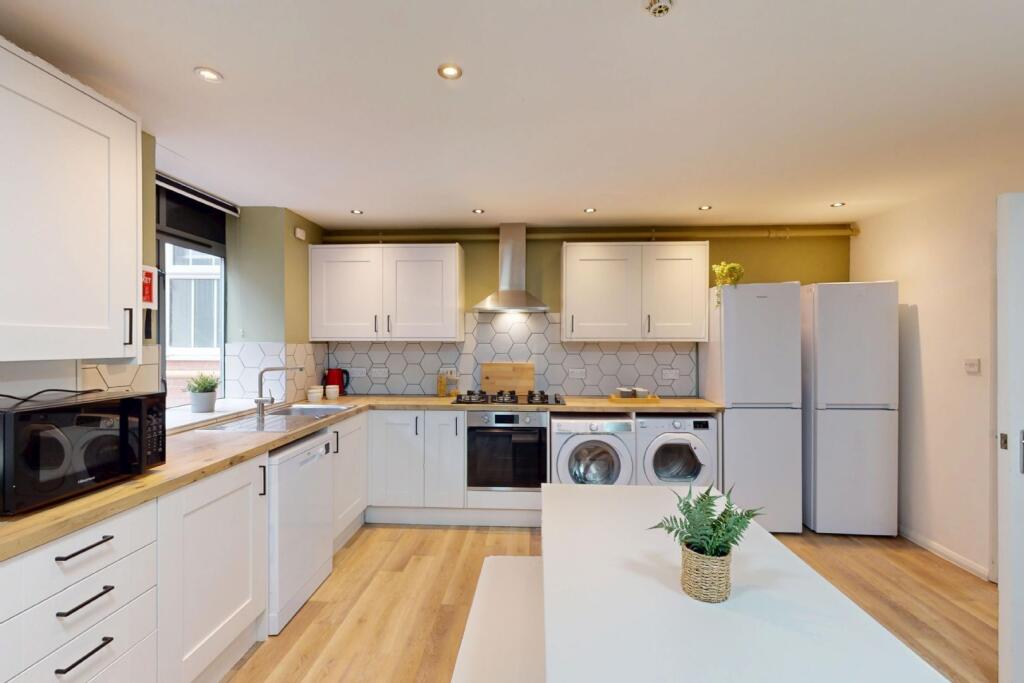 Main image of property: A, Gordon House, Cranmer Street NG3 4HG