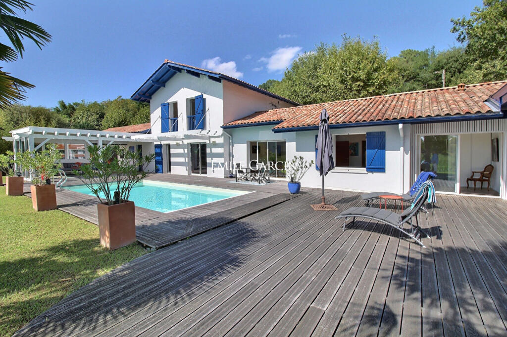 Main image of property: Aquitaine, Pyrénées-Atlantiques, Bidart
