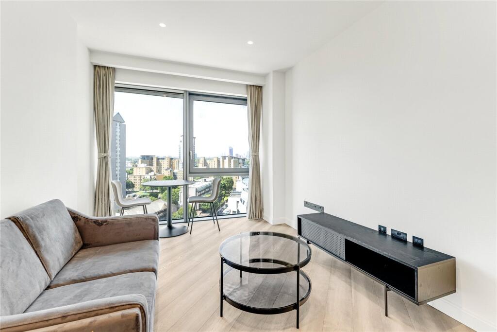 Main image of property: Aspen, 50 Marsh Wall, London, E22