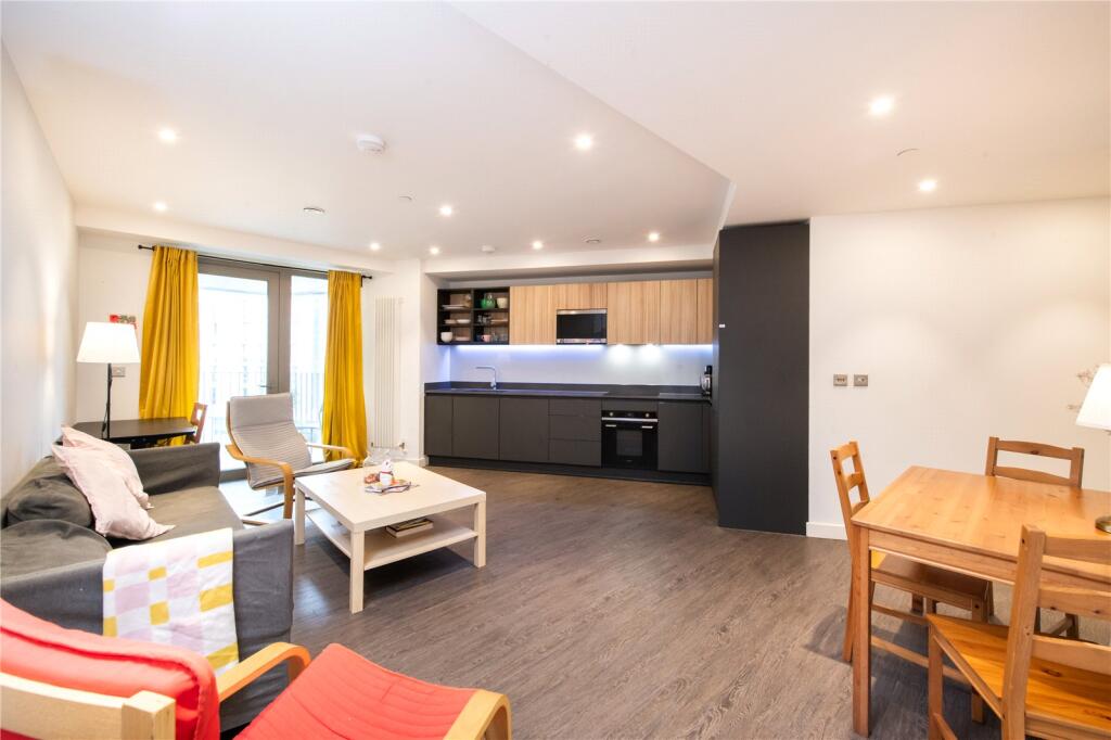 Main image of property: Western Gateway, Royal Docks, London, E16