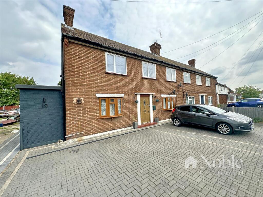 Main image of property: New Zealand Way, Rainham