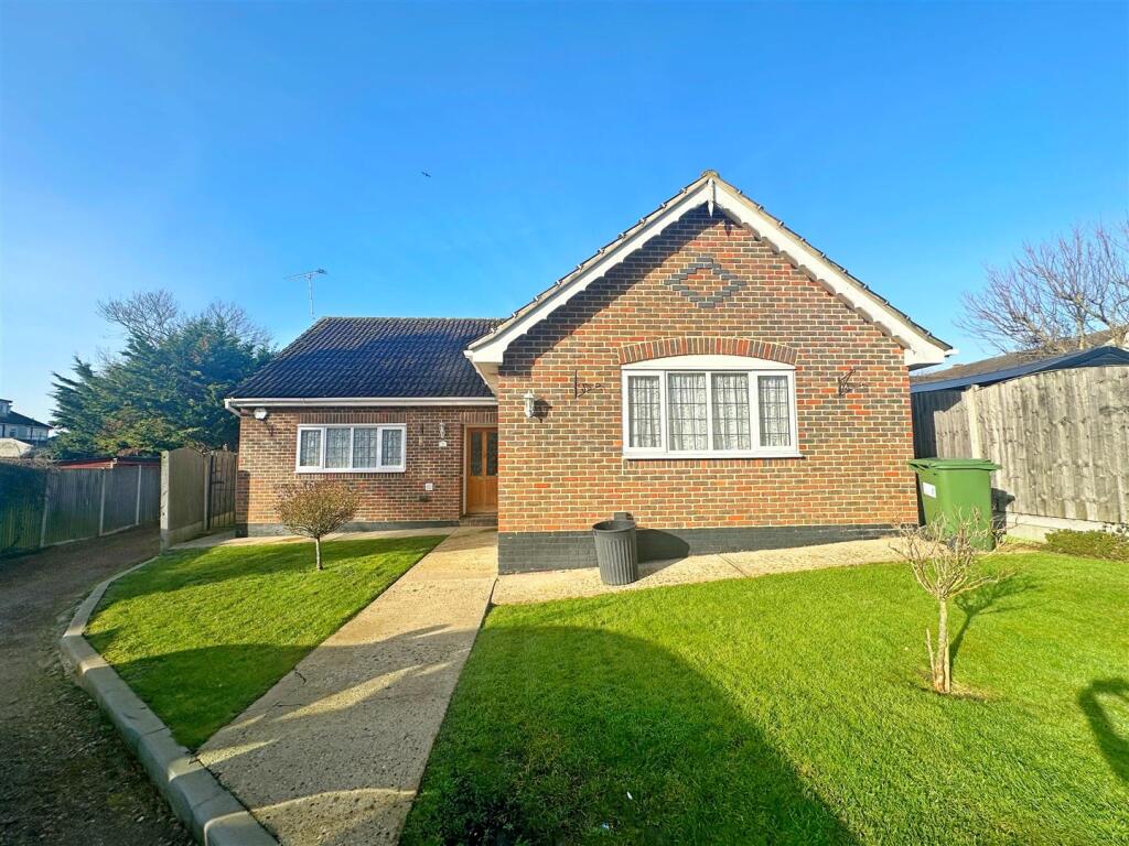 Main image of property: White Gates, Hornchurch