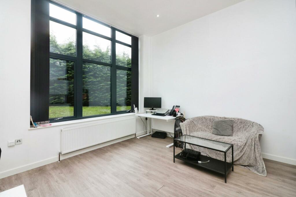 Additional property image - Bellmont Lodge, Welwyn Garden City, Herts, AL7