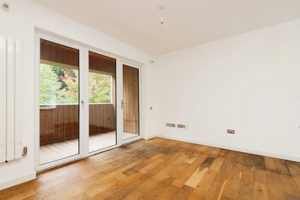 Additional property image - Times Court, Clock House Gardens, Welwyn, Herts, AL6