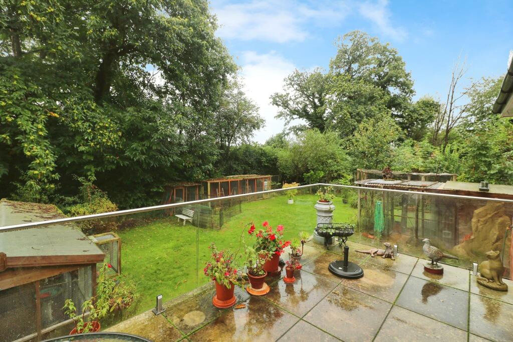 Additional property image - Hillside Way, Welwyn, Herts, AL6