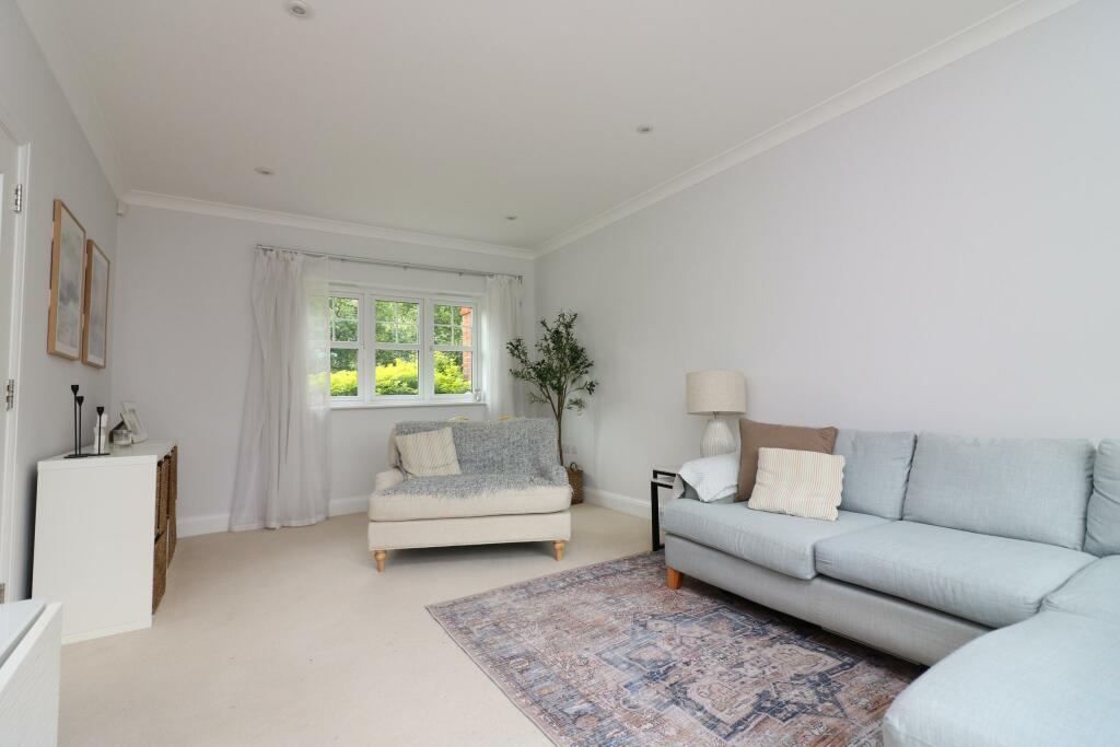 Additional property image - Mortimer Crescent, King's Park