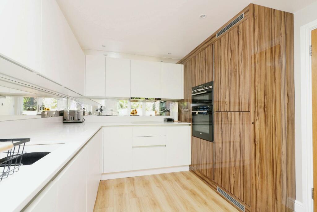 Additional property image - Norman Road, Welwyn, Herts, AL6