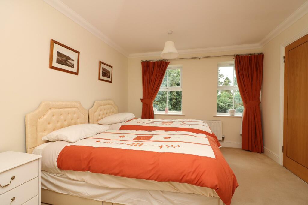 Additional property image - Wendover Lodge, Welwyn, Herts, AL6