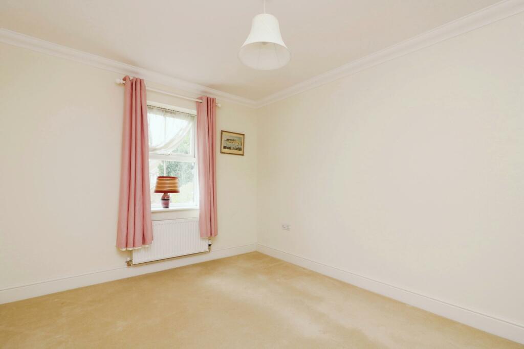 Additional property image - Wendover Lodge, Welwyn, Herts, AL6