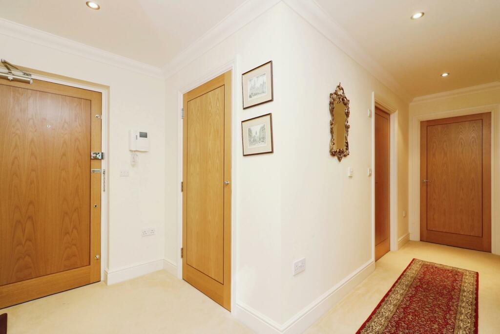 Additional property image - Wendover Lodge, Welwyn, Herts, AL6