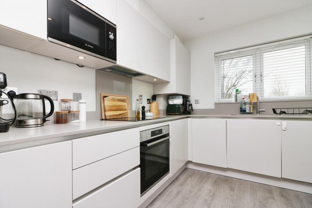 Main image of property: Hall Grove, Welwyn Garden City, AL7