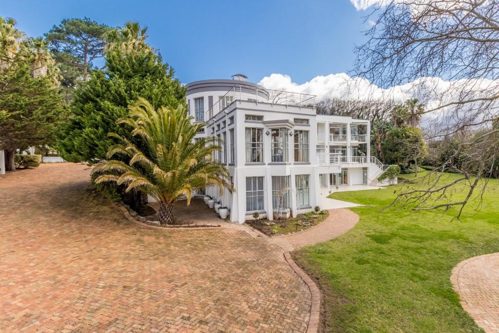 12 bedroom house for sale in Cape Town, Western Cape