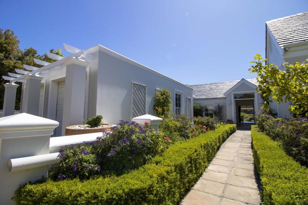 3 bedroom house for sale in Tokai, Cape Town, Western Cape, South Africa
